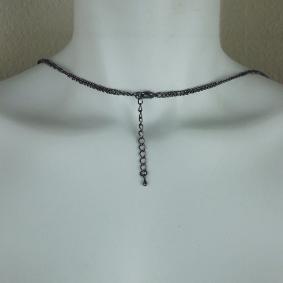 Forever 21 Gold Black and Silver Swoop Necklace - Picture 4 of 4